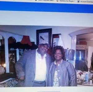 Meet your Posher, Janet